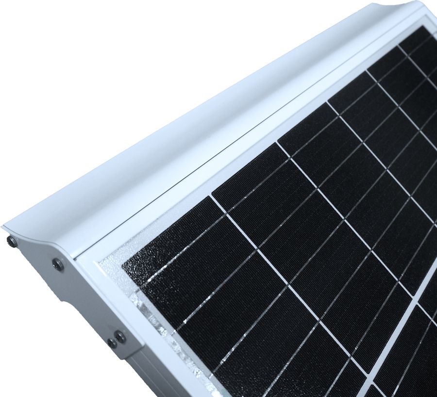 135Wp Solarmodul mit Spoiler